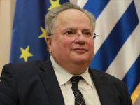Yunanistan Dışişleri Bakanı Nikos Kocias İstifa Etti