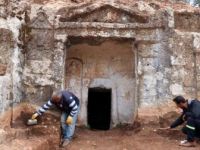 Hatay'da Roma Dönemi Mezarları Gün Yüzüne Çıkarılıyor