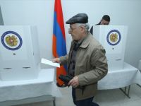Ermenistan Erken Seçime Gidiyor