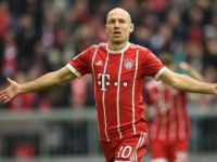 Hollandalı Yıldız Robben 'İkna' Edici Transfer Tekliflerine Açık