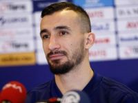 Fenerbahçe'nin Deneyimli Futbolcusu Topal: 'Taraftarlarımızdan Özür Dileriz'