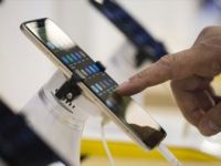 Cep Telefonu İthalatında 'Sert Fren'