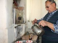 Asırlık Odun Kazanında Çay Keyfi