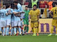 Medipol Başakşehir, Süper Lig'de Son 10 Haftaya Farkla Girdi