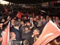 ZEYDAN KARALAR'A SEVGİ SELİ BÜYÜYOR