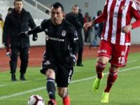 Beşiktaş'a Gary Medel Şoku