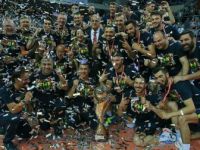 Voleybol Efeler Ligi'nde Şampiyon Fenerbahçe