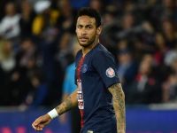 Neymar'a 3 Maç Ceza
