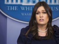 Beyaz Saray Sözcüsü Sanders Ay Sonunda Görevinden Ayrılıyor