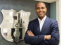 Barcelona Kulübün'den Patrick Kluivert'e Görev