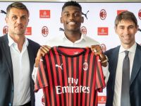Milan, Rafael Leao’yu Kadrosuna Kattı