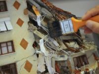 Deprem Gerçeğine Rölyef Tablosuyla Dikkati Çekiyor