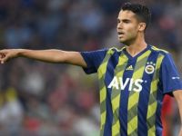 Fenerbahçe Meksikalı Futbolcu Reyes ile Yollarını Ayırdı