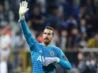 Fenerbahçe Kalecisi Harun Tekin'de Akciğer Enfeksiyonu