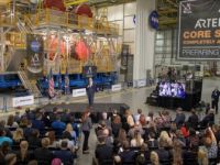 NASA Ay Görevinde Kullanılacak Roket Platformunu Görücüye Çıkardı