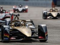 (Kovid-19) salgını nedeniyle Formula 1'de Kanada Grand Prix'si De Ertelendi