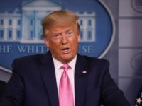 Trump: 'Veriler Vaka Sayısı Bakımından Zirve Noktasını Geçtiğimizi Gösteriyor'