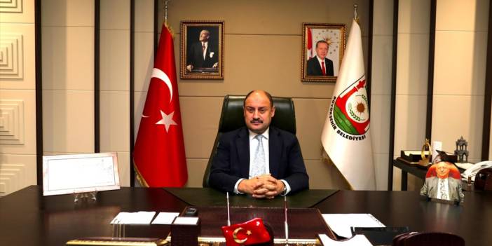 Yeniden Refah Partisi'nde İstifa: Bağımsız Siyasetle Hizmet Edecek