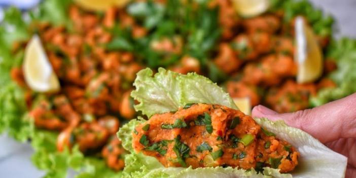Çay Kaşığının Ucuyla Harca Eklenirse Mercimek Köftesine Lezzet Katıyor