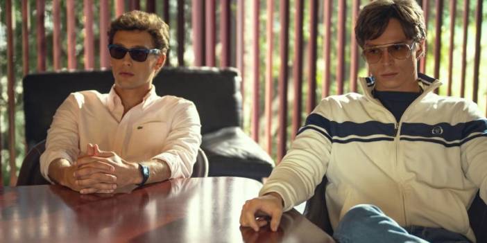 Lyle ve Erik Menendez Hikayesi Gerçek Mi? Netflix Dizisi Watch Canavarlar Kurgu Mu?