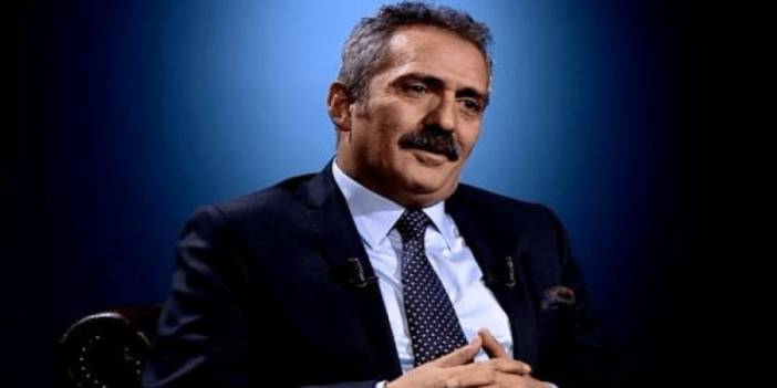 Sırrı Süreyya Önder'i anlatan Yavuz Bingöl gözyaşlarını tutamadı