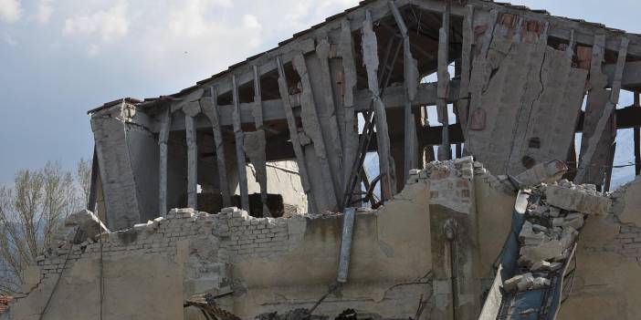 Venezuela'da deprem felaketi büyüyor: En az 164 can kaybı, 20 binden fazla kişi kayıp