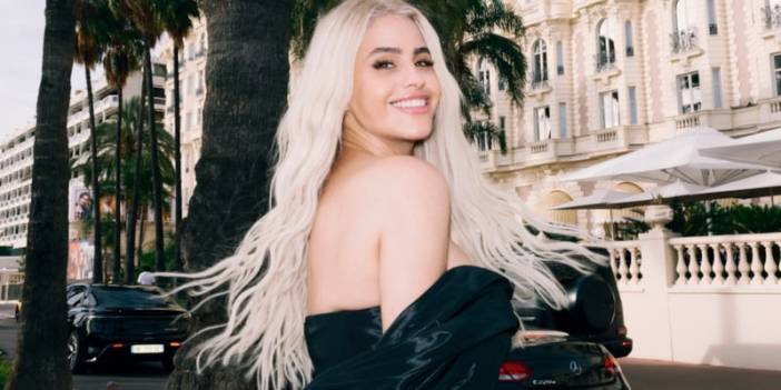 Büşra Pekin'in Cannes pozları! Beğeni topladı