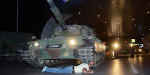 Dünya darbe girişimini İHA'nın gözünden gördü