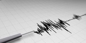 Pasifik'te 7,7 şiddetinde deprem