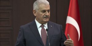 Merkel'den Teröristlerin İadesini İsteyecek