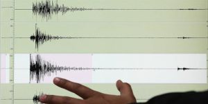 Çanakkale'de Gece Yarısı Deprem!