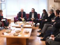 Kemal Kılıçdaroğlu, KHK ile İhraç Edilen Akademisyenlerle Görüştü