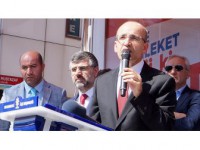 'Türkiye'nin Parlamenter Sistemi, Yönetimde İstikrarı Sağlayamıyor'