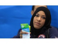Abd'li Başörtülü Milli Sporcudan Trump'a 'Açık Mektup'