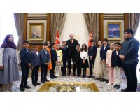 Cumhurbaşkanı Erdoğan Çocukları Kabul Etti