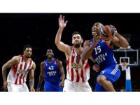 Anadolu Efes Seride Öne Geçti