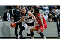Roll Maccabi İle Anlaştı