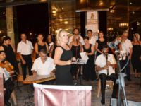 Frankfurt’ta gurbetçilerden konser
