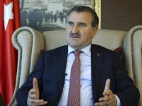 Osman Aşkın Bak, Milli Atlet Guliyev'i Tebrik Etti