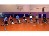 Cumhurbaşkanı Erdoğan Engelli Basketbolcuların Hayalini Gerçekleştirdi