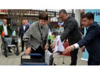 Tika'dan Özbekistan'daki Engellilere Nevruz Hediyesi