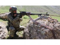 Arananlar Listesindeki 2 Terörist Etkisiz Hale Getirildi