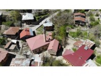 Bu Köy 'Orada Bir Köy Var Uzakta' Diyenleri Ağırlıyor