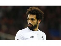 Yıldız Futbolcu Salah Memleketinde Ramazan Fanuslarını Süslüyor
