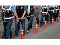İzmir'de Fetö'nün Hücre Evlerine Operasyon: 72 Gözaltı