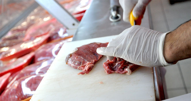 Kırmızı Et Yerken Dikkat Edin! 55 Yaşındaki kadın Aldığı Eti Yedi Çok