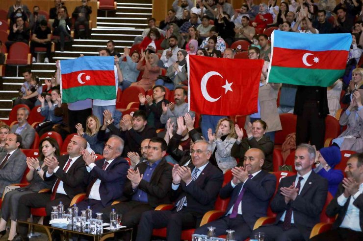Azerbaycan’ın 104. Bağımsızlık Günü Atatürk Üniversitesinde Kutlandı