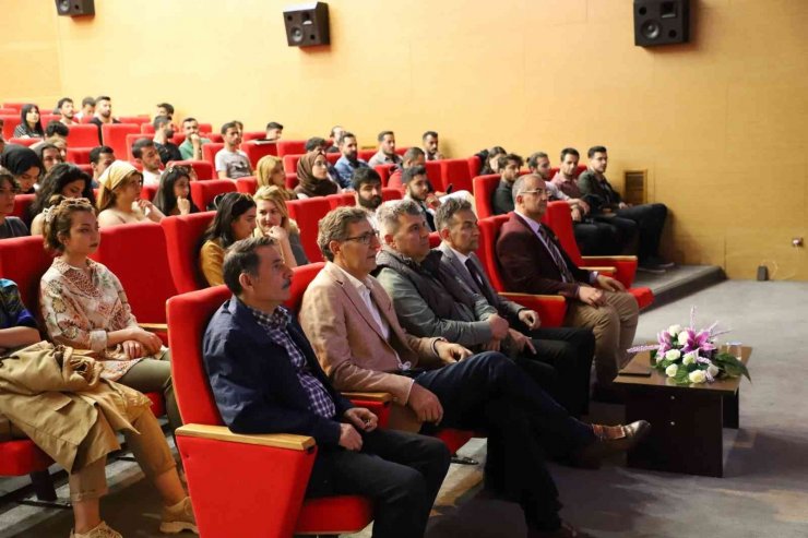 Ebyü’de “azerbaycan Demokratik Cumhuriyeti’nin Askeri Marşları” Temalı Etkinlik Gerçekleşti