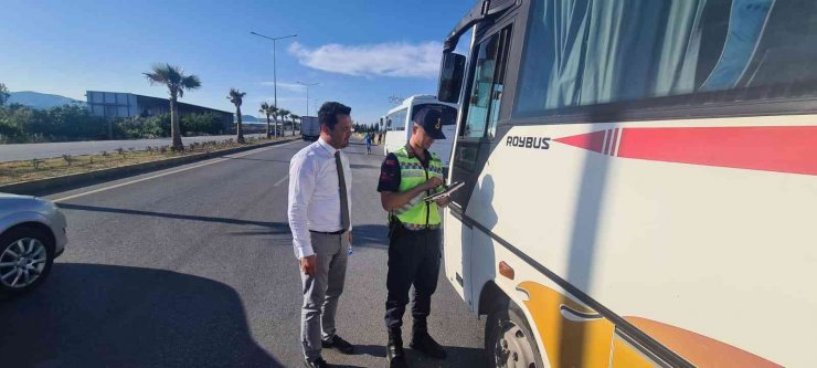 İzmir’de Korsan Servislerle Savaş