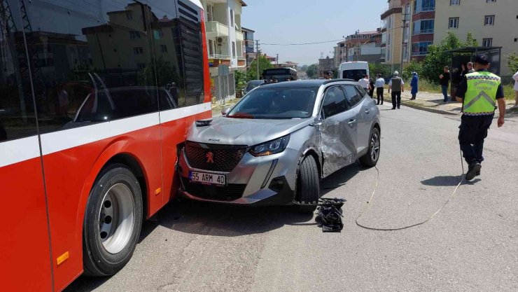 Samsun’da Zincirleme Trafik Kazası: 1 Yaralı